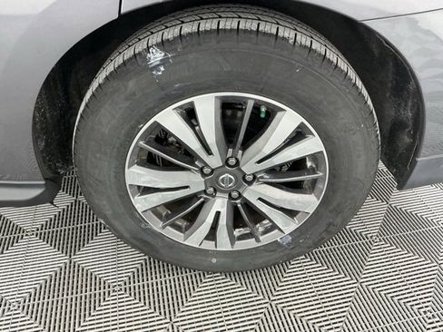 Used 2017 Nissan Pathfinder SL w/ SL Premium Package image 17