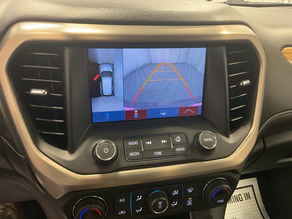 Used 2017 GMC Acadia Denali w/ Technology Package AWD/4WD image 23