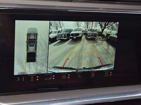 Used 2025 GMC Sierra 1500 Denali Ultimate image 28