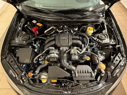 New 2025 Toyota GR86 Premium image 10