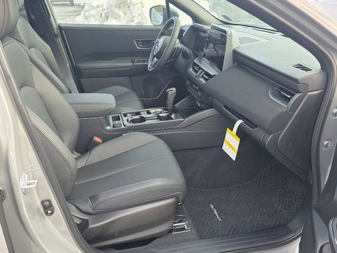 Used 2026 Subaru Outback Premium image 21