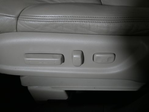 Used 2012 Honda CR-V EX-L image 20
