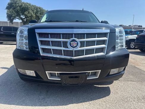 Used 2014 Cadillac Escalade Platinum AWD/4WD image 7