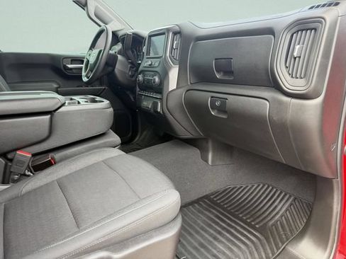 Certified 2022 Chevrolet Silverado 1500 Custom RWD image 16