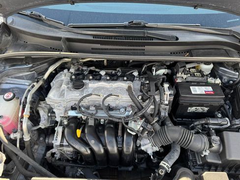 Used 2022 Toyota Corolla LE image 26