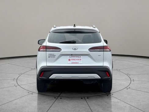 Certified 2026 Toyota Corolla Cross LE FWD image 5