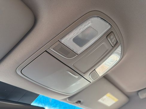 Used 2019 Hyundai Tucson Sport image 28