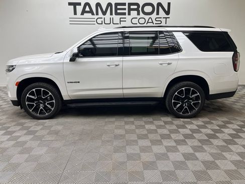 Used 2022 Chevrolet Tahoe RST w/ Luxury Package AWD/4WD image 2