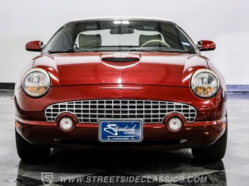 Used 2004 Ford Thunderbird RWD image 23