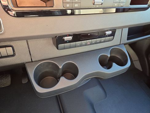 New 2025 Mercedes-Benz Sprinter 2500 image 22