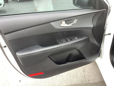 Used 2021 Kia Forte Sedan image 23