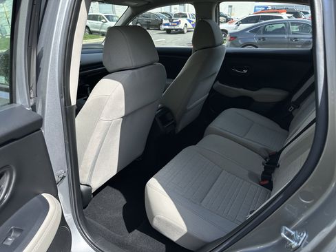 Used 2024 Honda HR-V LX image 30