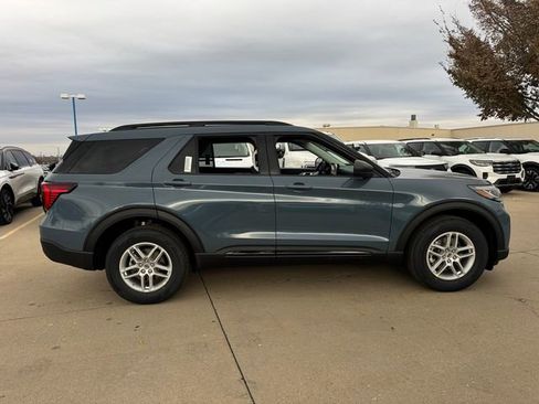 New 2026 Ford Explorer Active image 10