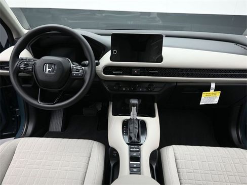 Certified 2026 Honda HR-V LX image 14