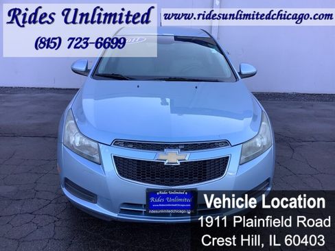 Used 2011 Chevrolet Cruze LT FWD image 11