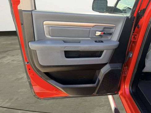 Used 2016 RAM 1500 Big Horn AWD/4WD image 9
