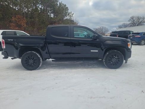Used 2022 GMC Canyon Elevation image 3