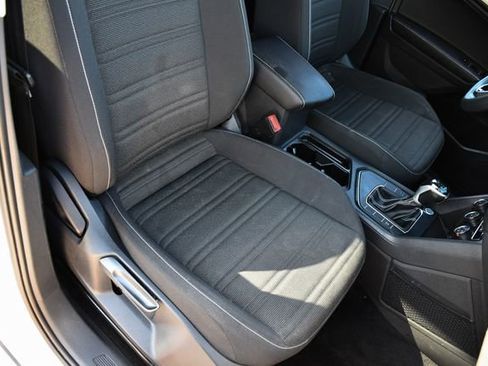 Used 2022 Volkswagen Tiguan S FWD image 26