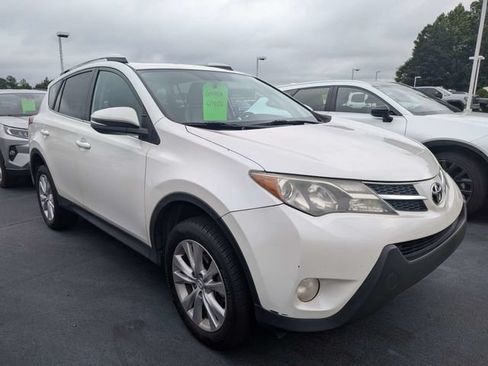 Used 2014 Toyota RAV4 Limited FWD image 2