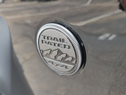 Used 2026 Jeep Gladiator Sport image 21