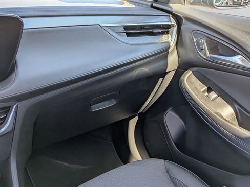 Used 2024 Buick Encore GX Preferred w/ Comfort Package FWD image 16