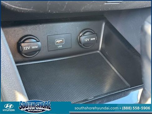 Used 2020 Hyundai Ioniq SE image 30