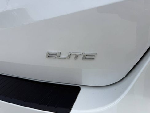 Used 2026 Honda Odyssey Elite image 12