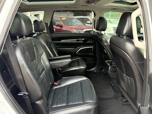 Used 2021 Kia Telluride SX w/ SX Prestige Package AWD/4WD image 22