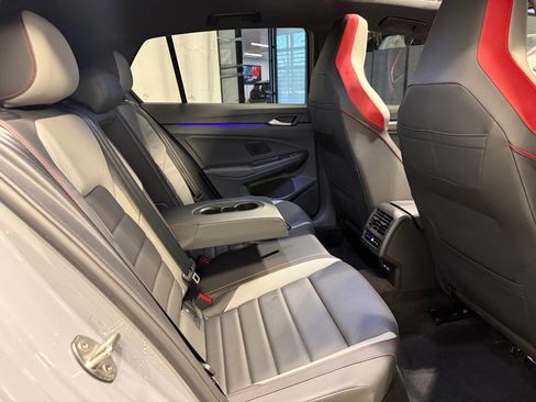 Used 2024 Volkswagen GTI Autobahn image 28