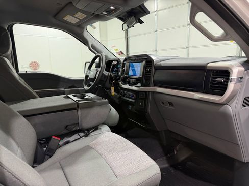 Used 2023 Ford F150 XLT w/ Trailer Tow Package AWD/4WD image 27