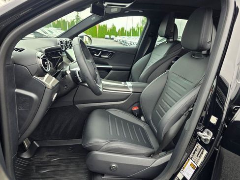 Used 2026 Mercedes-Benz GLC 300 4MATIC image 13