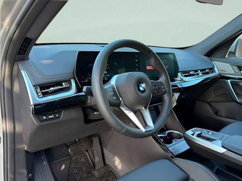 New 2026 BMW X1 xDrive28i w/ Convenience Package AWD/4WD image 9