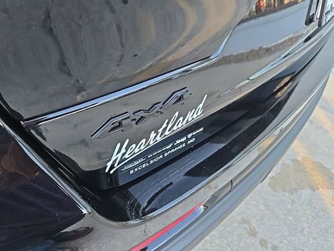 New 2025 Jeep Grand Cherokee Limited w/ Luxury Tech Group II image 20