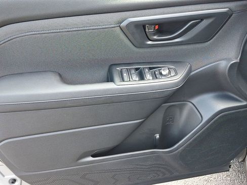 Certified 2025 Subaru Forester Premium image 10