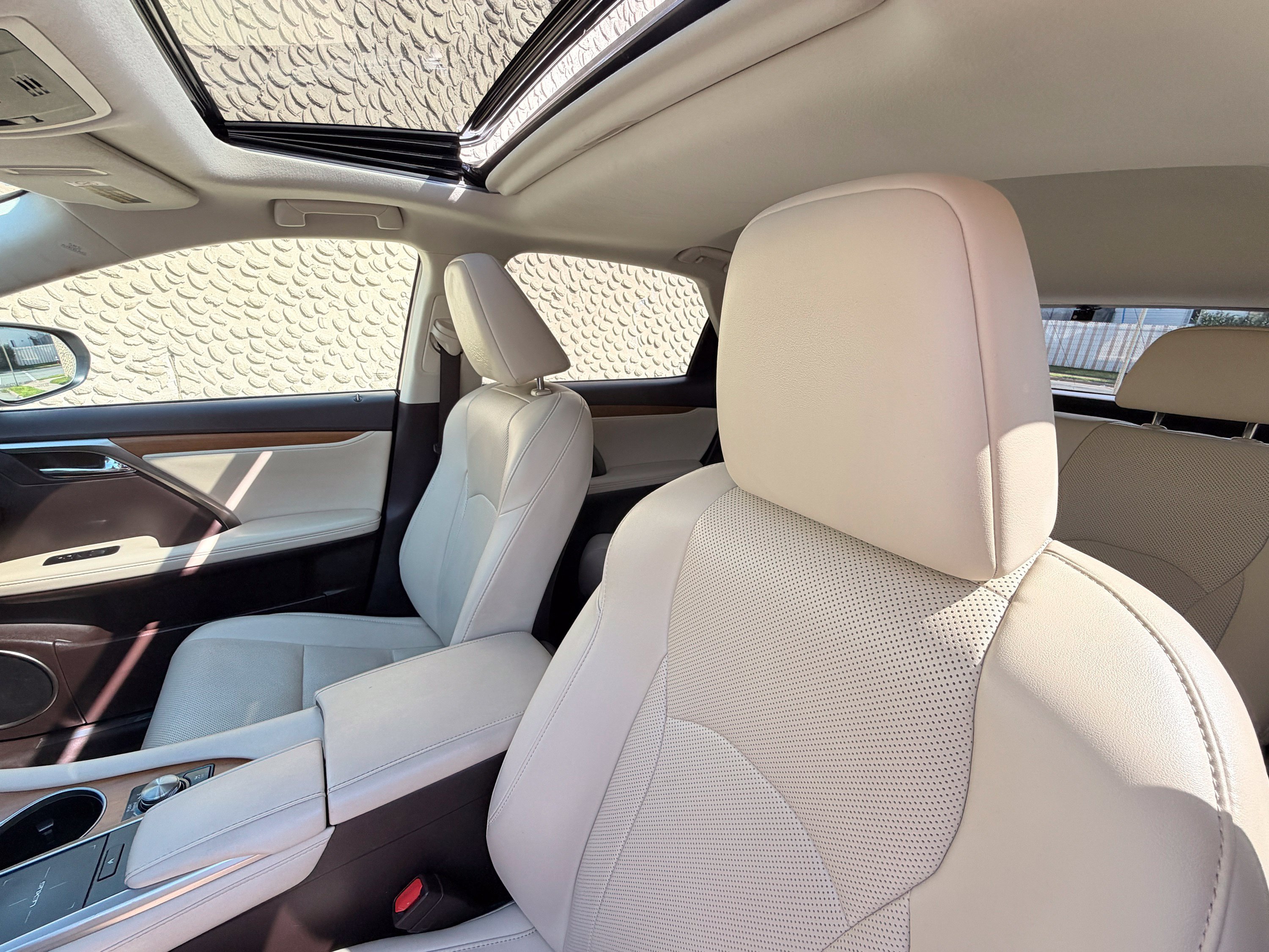 Used 2020 Lexus RX 350 AWD w/ Premium Package image 15