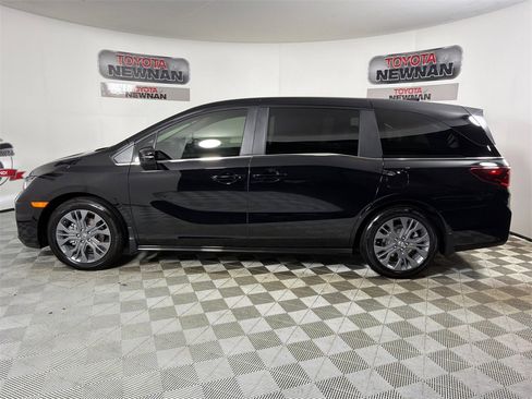 Used 2026 Honda Odyssey Touring image 8