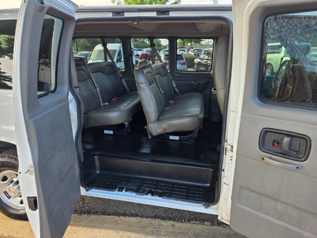 Used 2020 Chevrolet Express 2500 LS w/ Driver Convenience Package RWD image 11