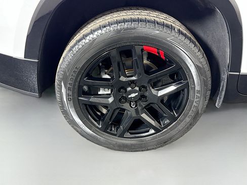 Used 2020 Chevrolet Traverse Premier w/ Redline Edition AWD/4WD image 33