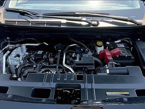 New 2025 Nissan Kicks SR w/ Interior Electronics Package image 12