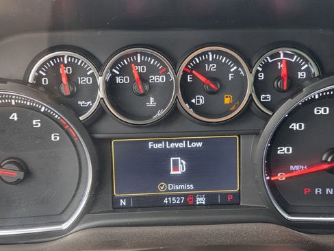 Used 2022 Chevrolet Silverado 1500 RST AWD/4WD image 14