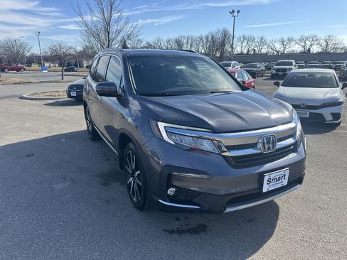 Used 2022 Honda Pilot Touring image 2