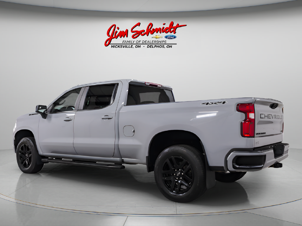 Used 2024 Chevrolet Silverado 1500 RST w/ Dark Appearance Package AWD/4WD image 4