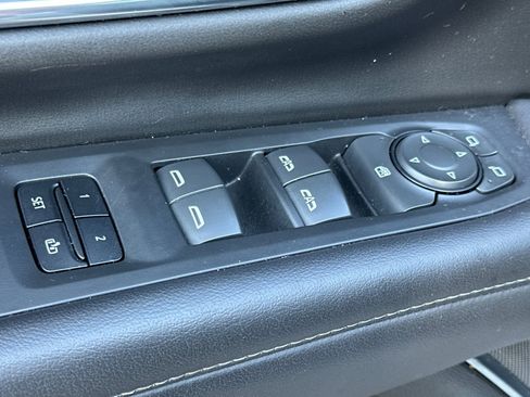 Used 2021 Chevrolet Tahoe Z71 w/ Rear Media and Nav Package image 12