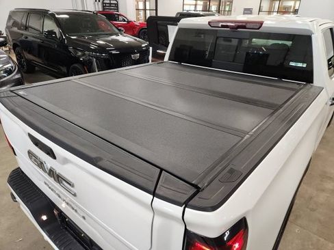 Certified 2024 GMC Sierra 1500 Denali Ultimate AWD/4WD image 32