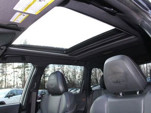 Used 2022 Subaru Forester Wilderness AWD/4WD image 17