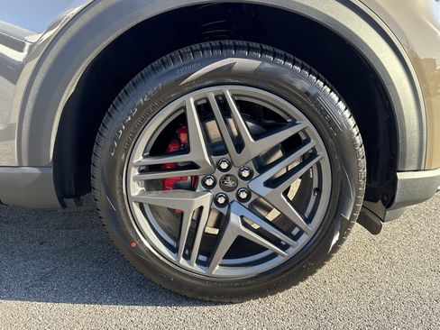 New 2026 Ford Explorer ST-Line w/ ST-Line Street Pack image 13