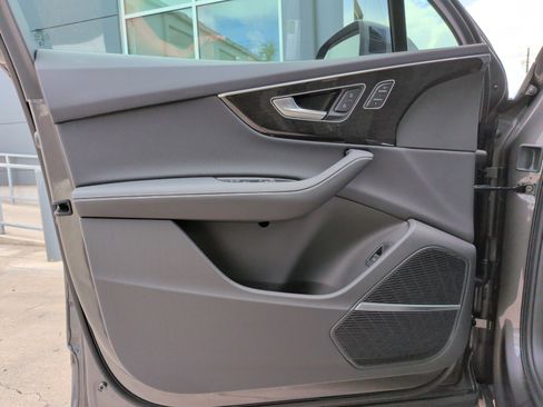 Used 2026 Audi Q7 3.0T Premium Plus image 13