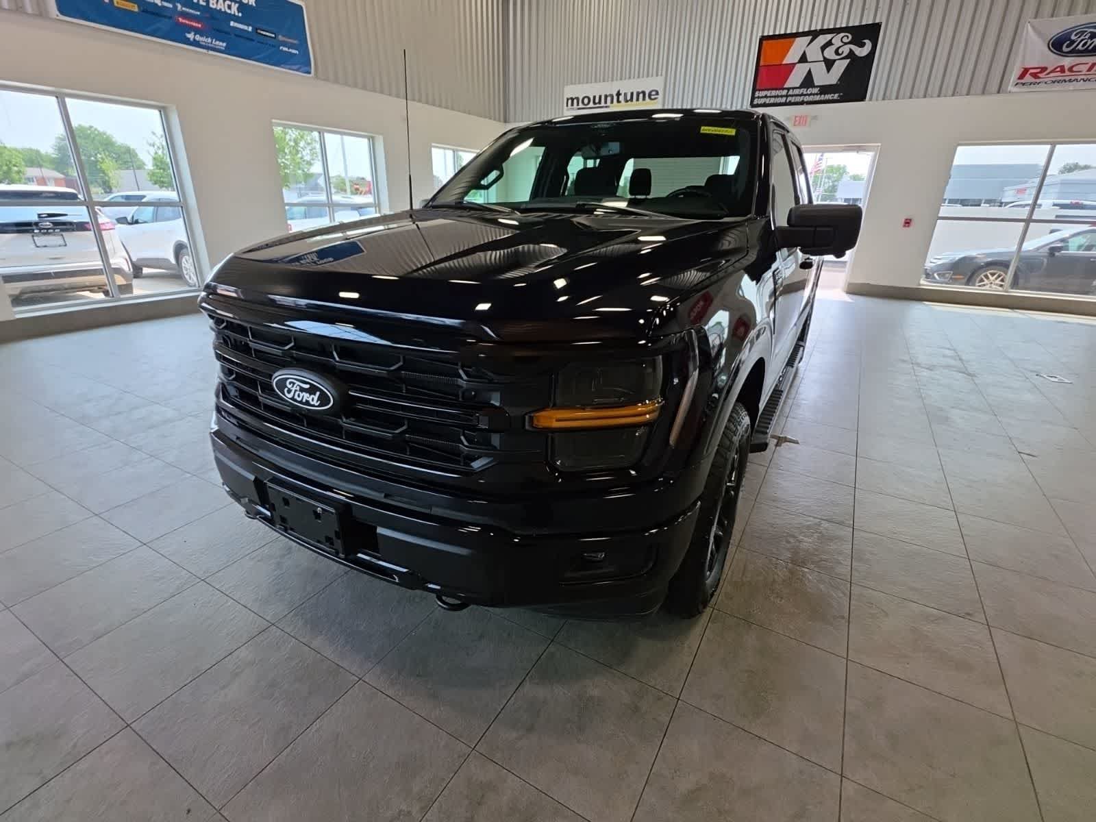 Used 2024 Ford F150 XLT w/ XLT Black Appearance Package AWD/4WD image 2