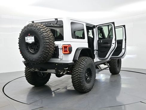 New 2024 Jeep Wrangler Unlimited Rubicon 392 image 27
