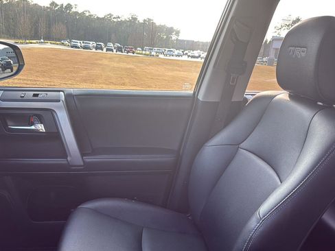 Used 2022 Toyota 4Runner TRD Sport w/ Technology Package image 25